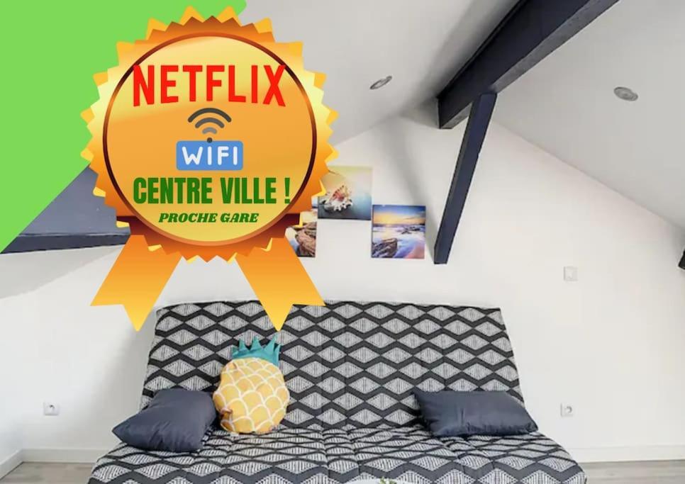 Apartament Atypique T1 Duplex - Wifi .Parking .Proche .Gare Saint-Quentin  Zewnętrze zdjęcie